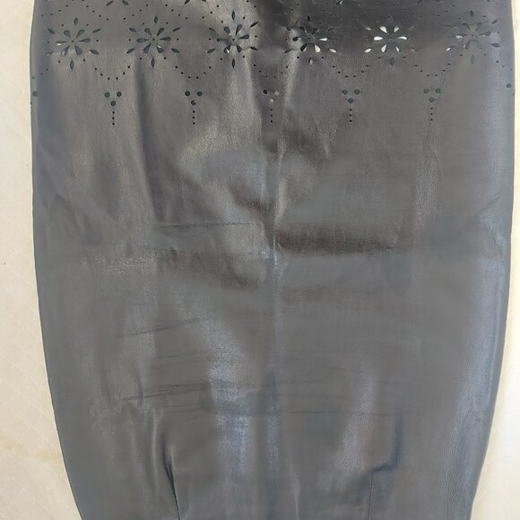 Danier leather two piece skirt suit - Picture 9 of 10